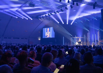 Voll besetzter Plenarsaal bei der BFP-Konferenz in Willingen.