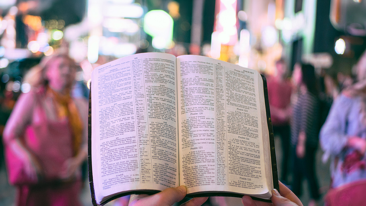 Vollständige Bibel jetzt in 795 Sprachen verfügbar